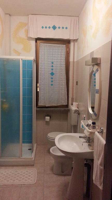 Albergo Il Cantuccio Bolano Cameră foto