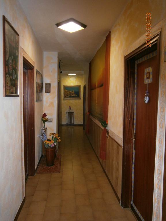 Albergo Il Cantuccio Bolano Exterior foto