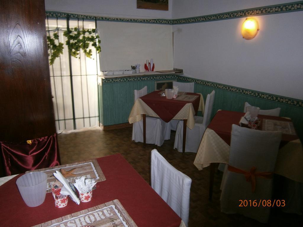 Albergo Il Cantuccio Bolano Exterior foto